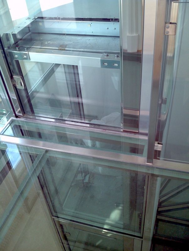 Mini ascenseur installation Alpes Maritimes 06